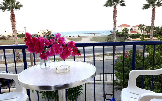 Themis Apartments