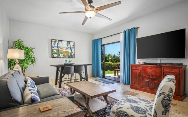 Royal Sea Cliff Kona by OUTRIGGER