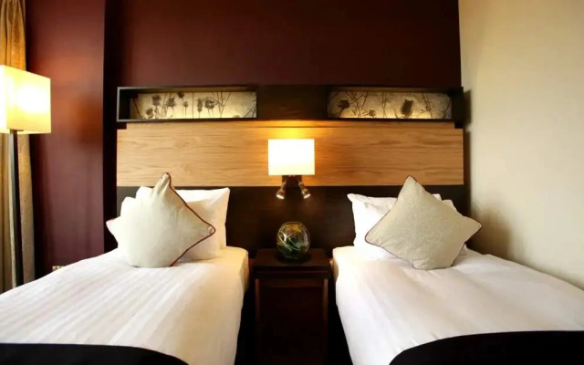 Hotel Double Tree By Hilton