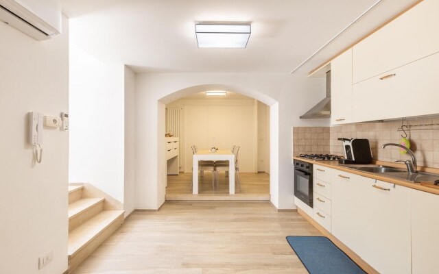 3514 Mareo Apartment by Barbarhouse