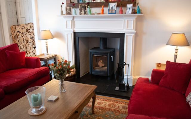 Stockbridge Family Home With Private Garden