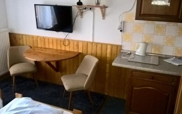 Fred's Zimmer & Ferienwohnungen