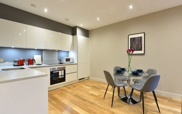 Emerald House Apartments East Croydon