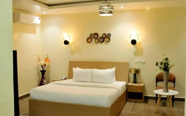 The Address Hotel And Tower