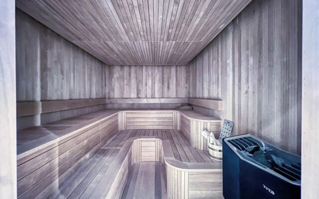 Elegant studio in Me Do Re Tower