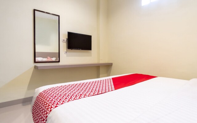 Bukit Toedjoeh Residence Syariah by OYO Rooms