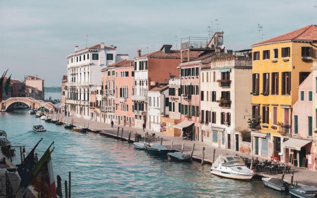 Cà Bonfadini Historic Experience Hotel Venice