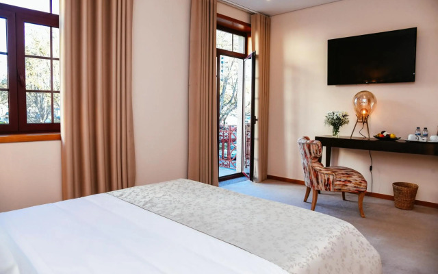 Santo Thyrso Hotel