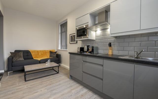 42 Apart-hotel