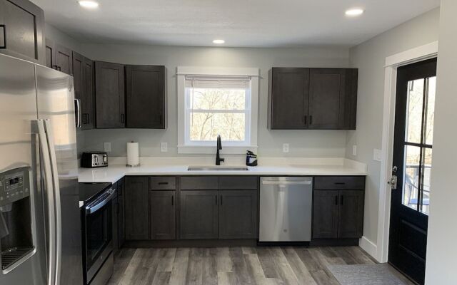 The Fallviews at Burdett Falls