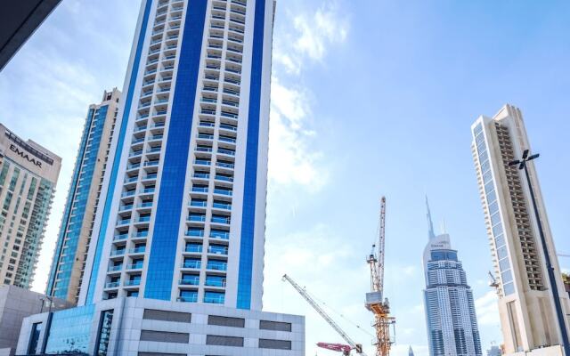 One Perfect Stay Studio Burj Al Nujoom