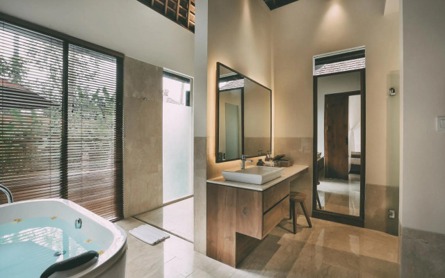 Puri Sebali Resort