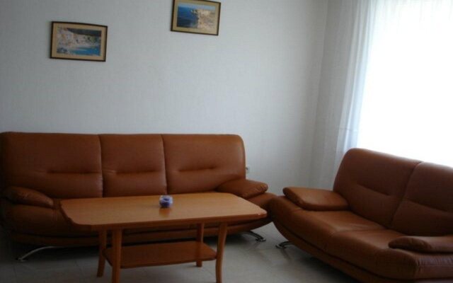 Bravo Apartments