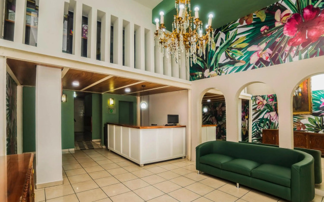 Hotel Trianon