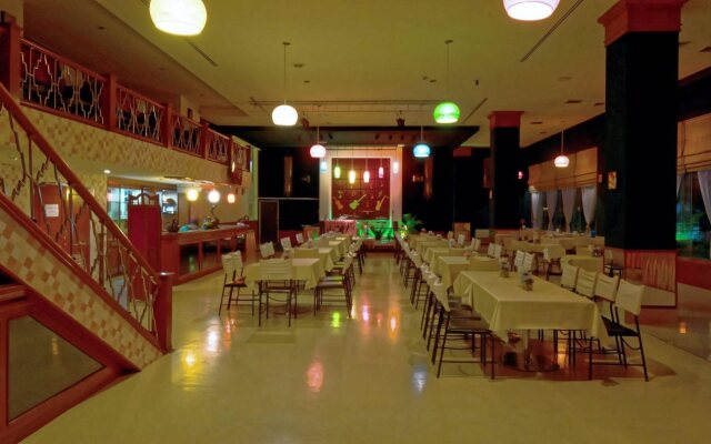 La Mai Hotel