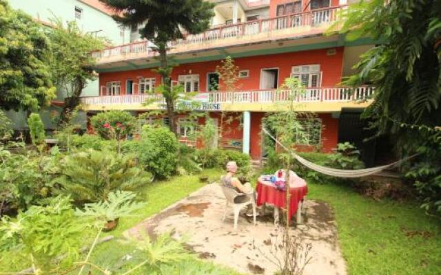 Hostel Future Homes Inn & Back Packers