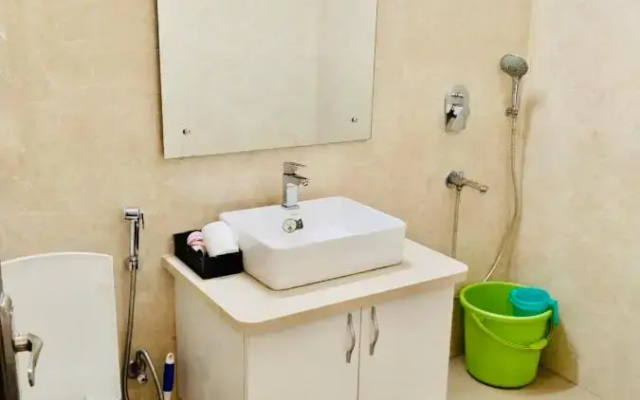 2bhk Fortune Home,E28 2a Saket Near Max Hospital,Pvr