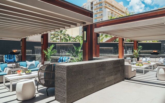 Hilton Grand Vacations Club Hokulani Waikiki Honolulu