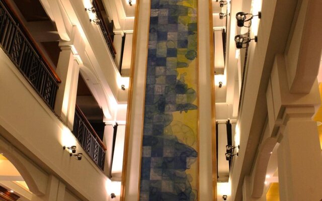 Palace Huangshan Xidi Hotel