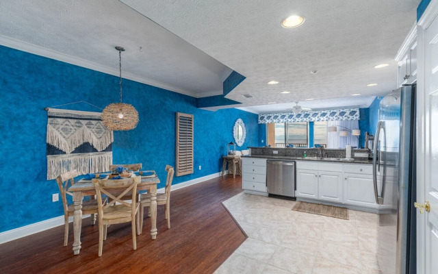 Treasure Island 1207