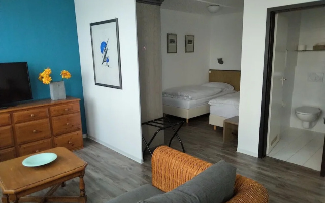 Atelier Guesthouse