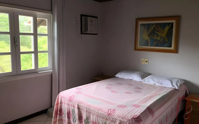 Apartamento para casal Uirapuru em Bombas