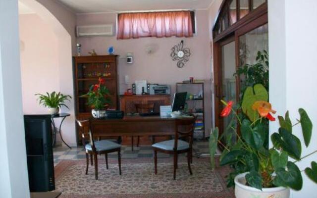 Residence Hotel La Commenda