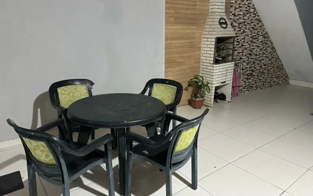 Cabo Frio Beach House Hostel