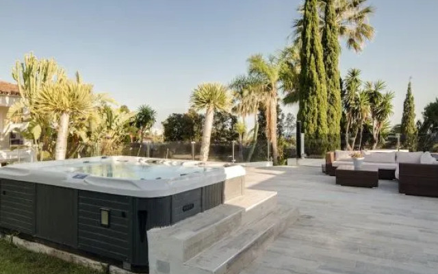 Villa Issabella Marbella, Elviria