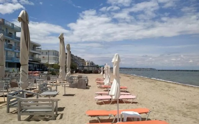 Alkyon Perea Apartments