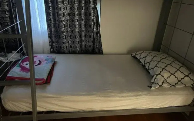 Airport Guest Suites