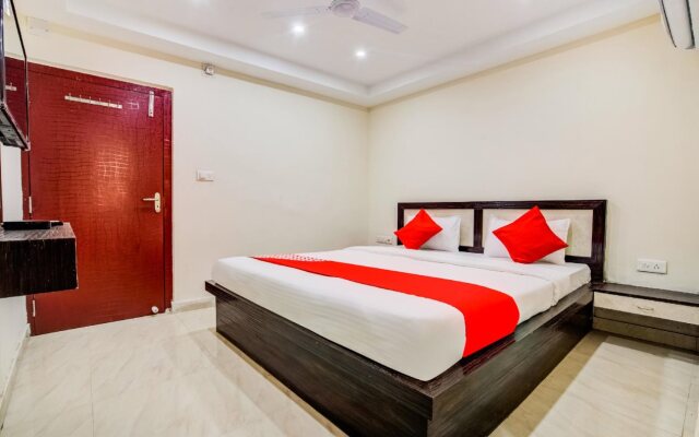 The Grand Yash By OYO Rooms