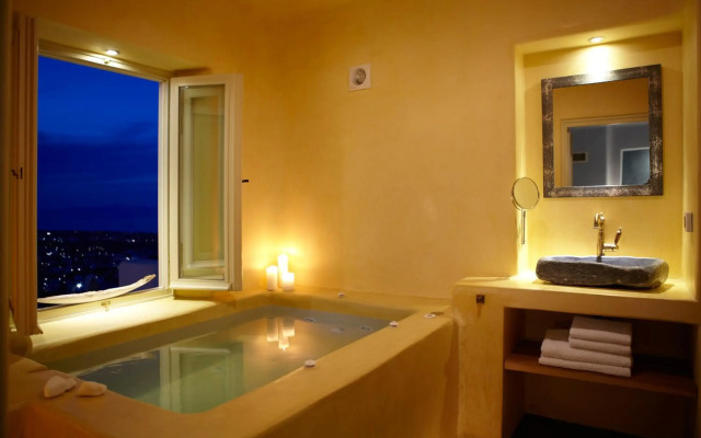Voreina Gallery Suites