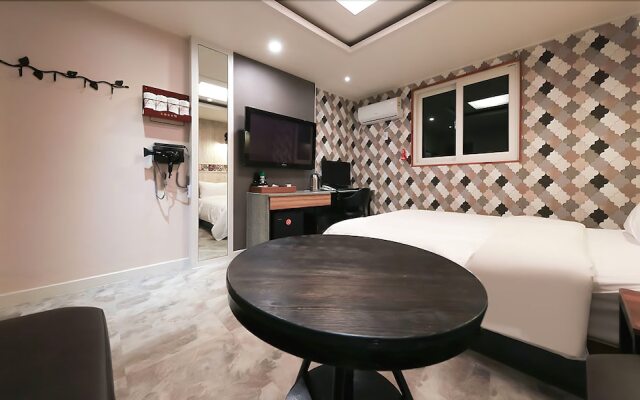 Cheongju Tomato Hotel