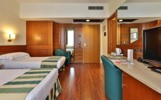 Hotel Mirage, Sure Hotel Collection by Best Western