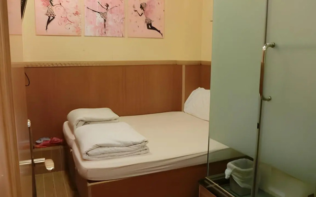 Venetian Hostel