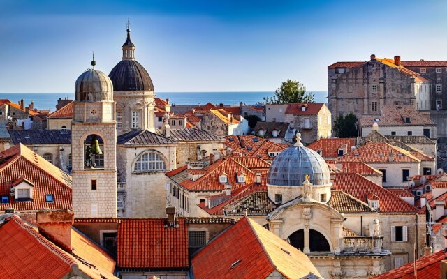 Apartment Ratac - sea front