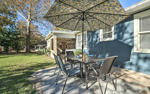 Brenham Bungalow w/ Yard, 1 Mi to Downtown!