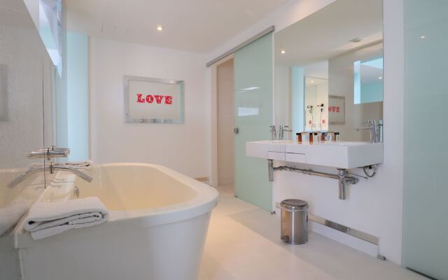 Citrus Hotel Cheltenham by Compass Hospitality