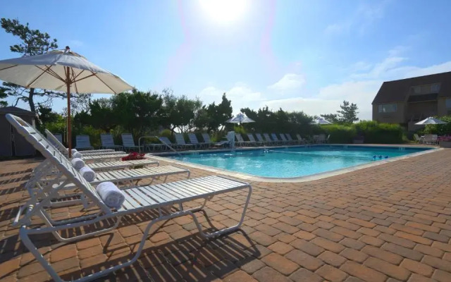 Windward Shores Ocean Resort