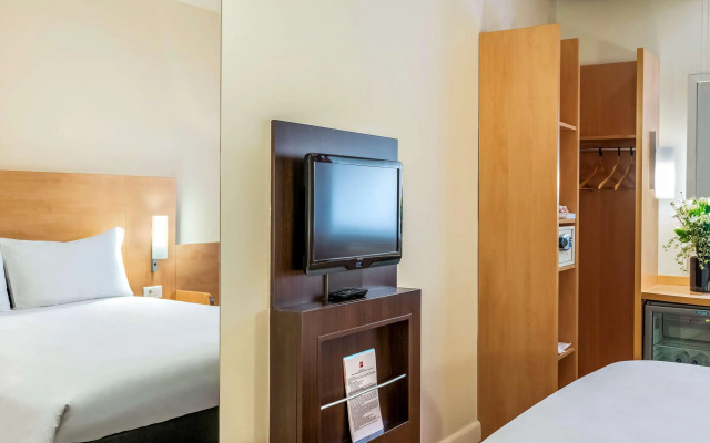 ibis Izmir Alsancak