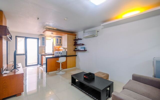 Nice and Comfort 2BR Metropark Condominium Apartment