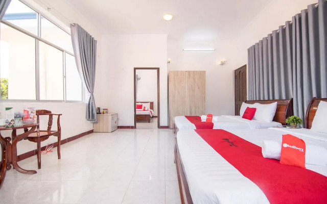 Reddoorz Plus Near Bai Truoc