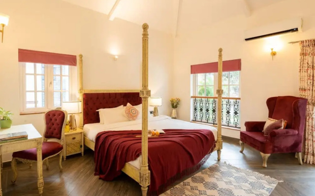 Villa Bauhinia - 5bhk With Pool 10 Mins to Beach