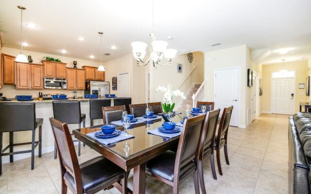 1431 Moon Valley Drive