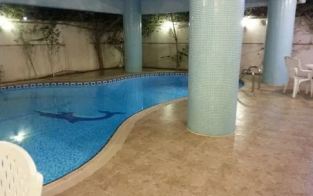 Gulf Delmon Aparthotel