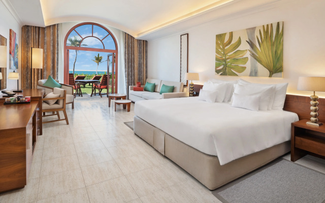 Отель JA The Resort - JA Palm Tree Court