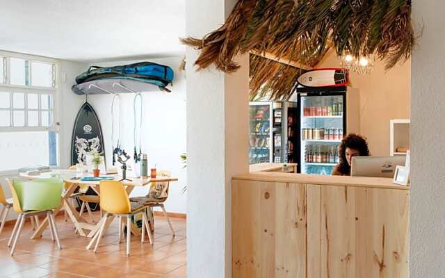 Endless Summer Hostel - Adults Only
