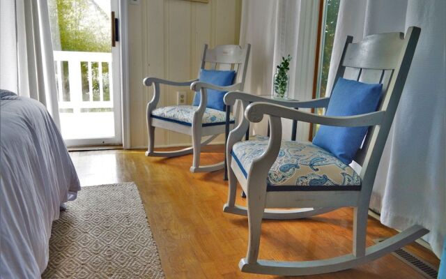 Meris Gardens Bethany