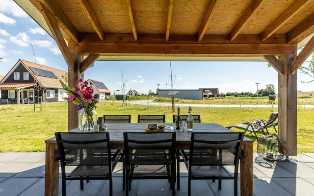 Welcoming Holiday Home With Private Garden